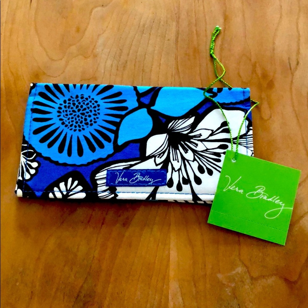 Vera Bradley checkbook cover blue bayou